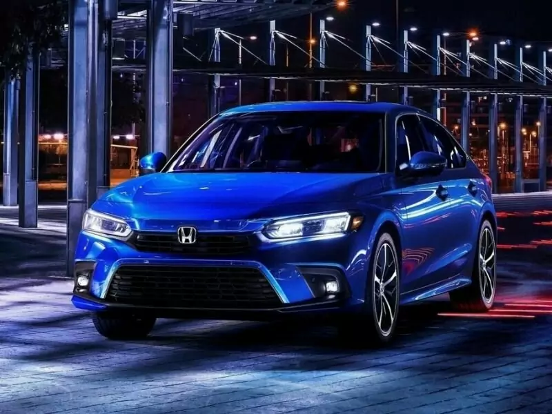 مميزات هوندا سيفيك 2025